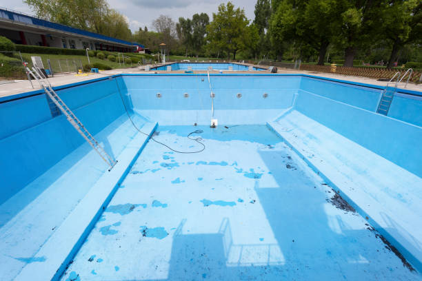 Best 24/7 water damage repair  in Aurora, OH